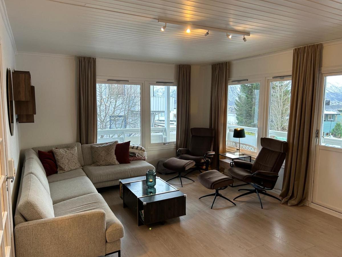 Arctic 3 Room Apartment - Aurora View - Free Parking Tromsø Esterno foto